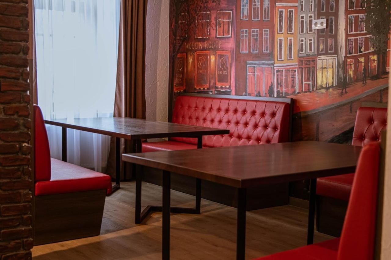 Graff Hotel Dnipro Esterno foto